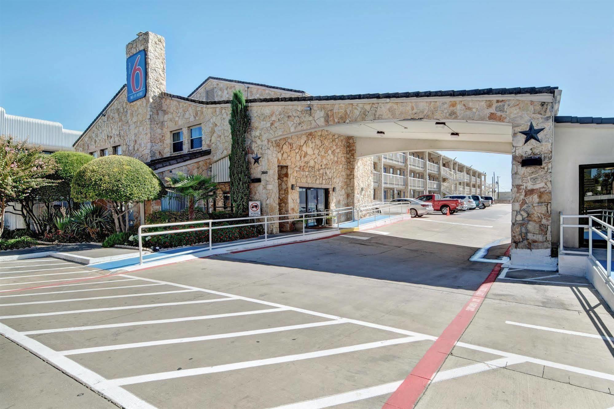 Motel 6-Dallas, TX - Forest Lane Exterior foto